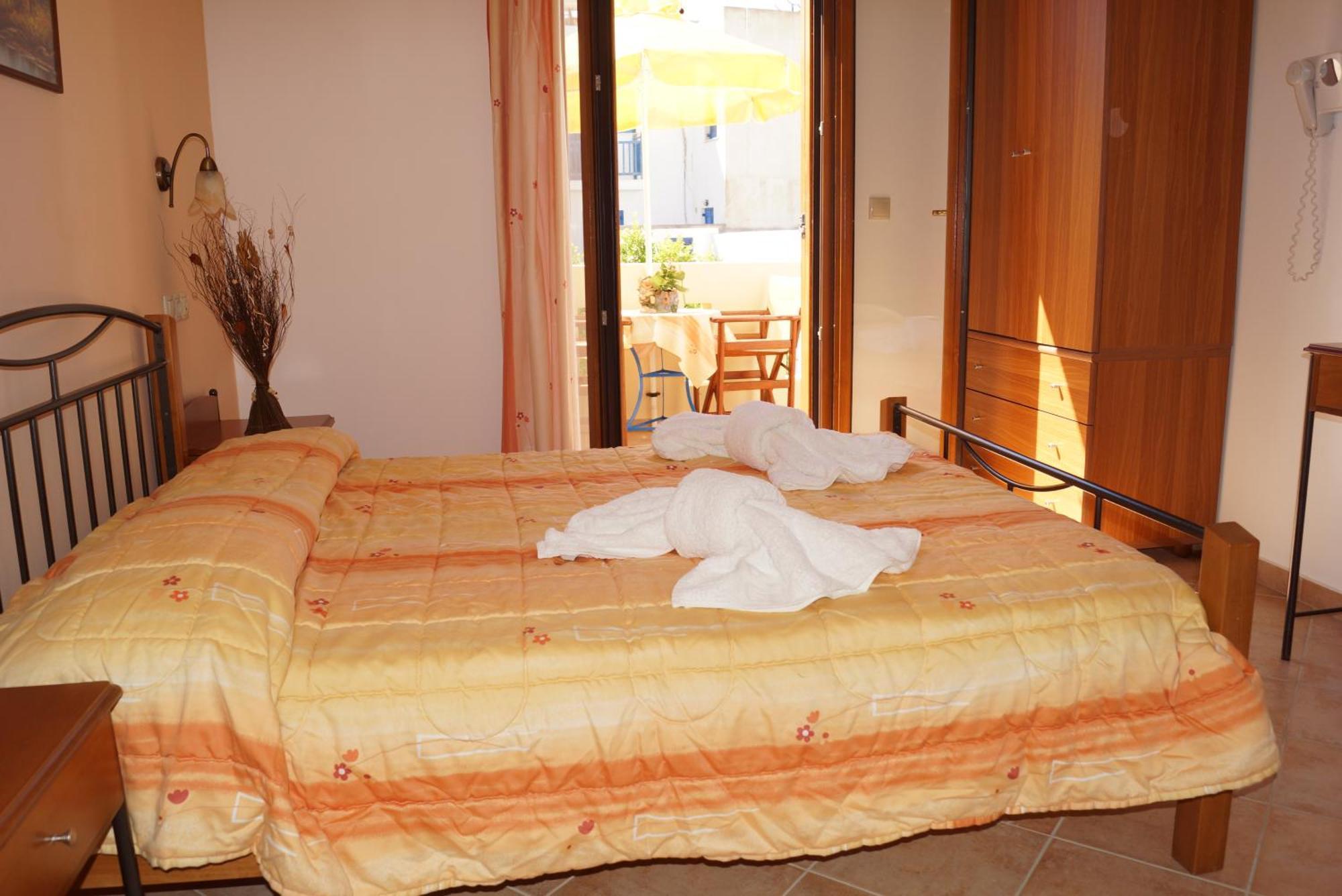 Maria'S Residence Agia Anna  Esterno foto